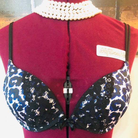 VICTORIA SECRET Very Sexy Push-up 32C - Picture 2 of 7